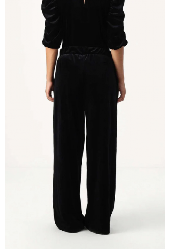 ΠΑΝΤΕΛΟΝΑ ΜΑΥΡΗ VERO MODA 10317000